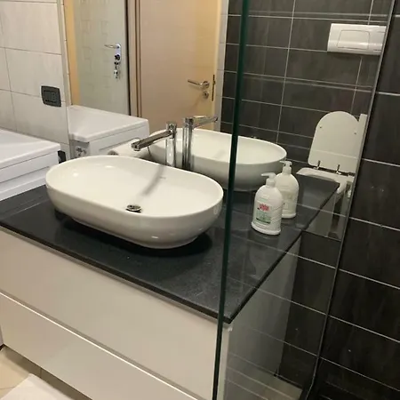 Apartment Bussola Tirana